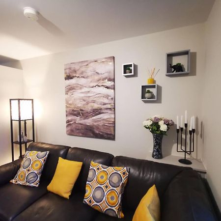 Belfast Central 2 Bedroom Luxurious Modern Stay Extérieur photo
