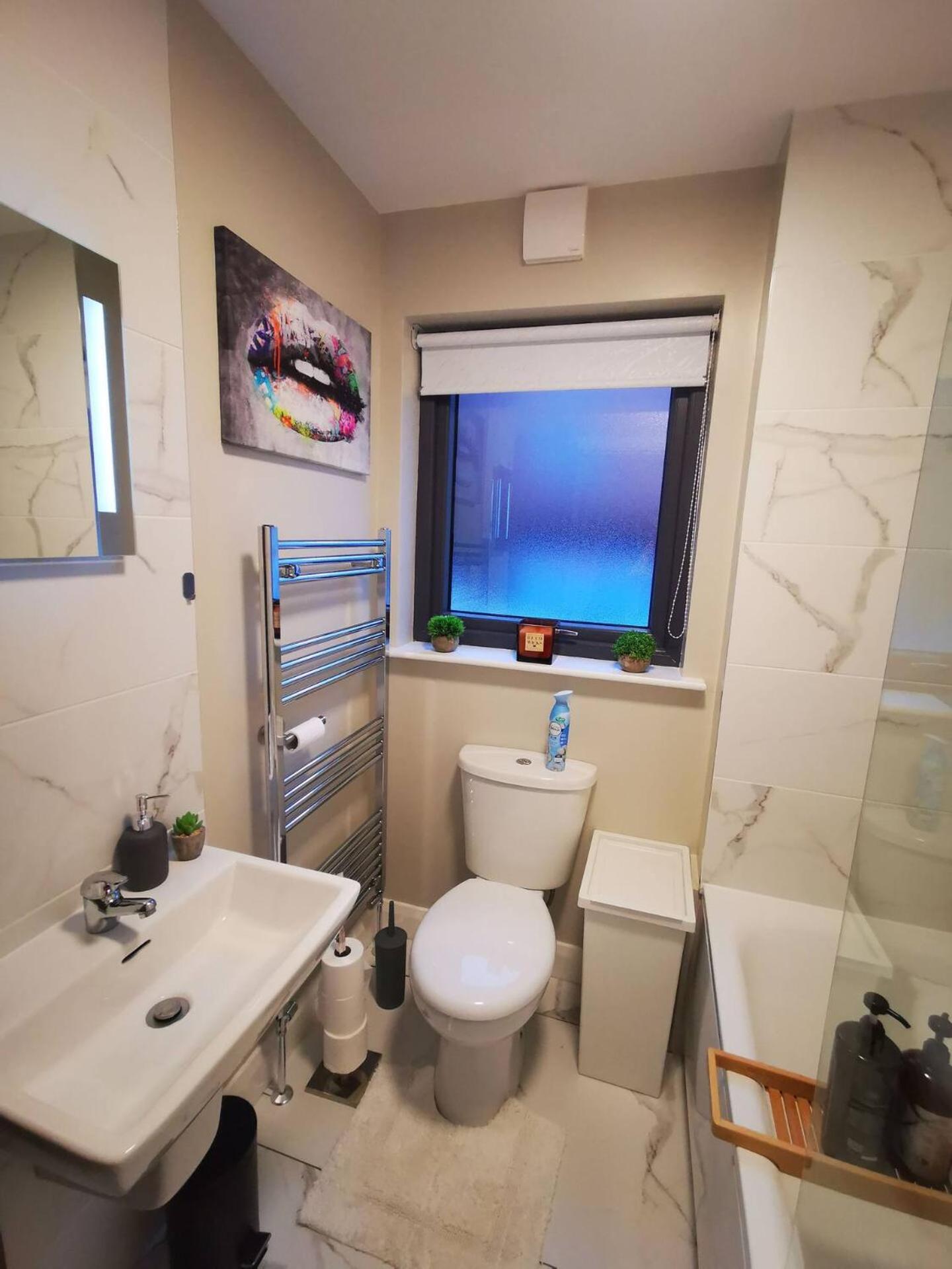 Belfast Central 2 Bedroom Luxurious Modern Stay Extérieur photo